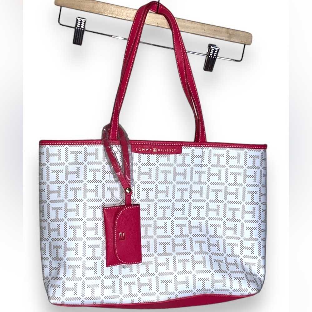 Tommy Hilfiger pink & white NWT purse